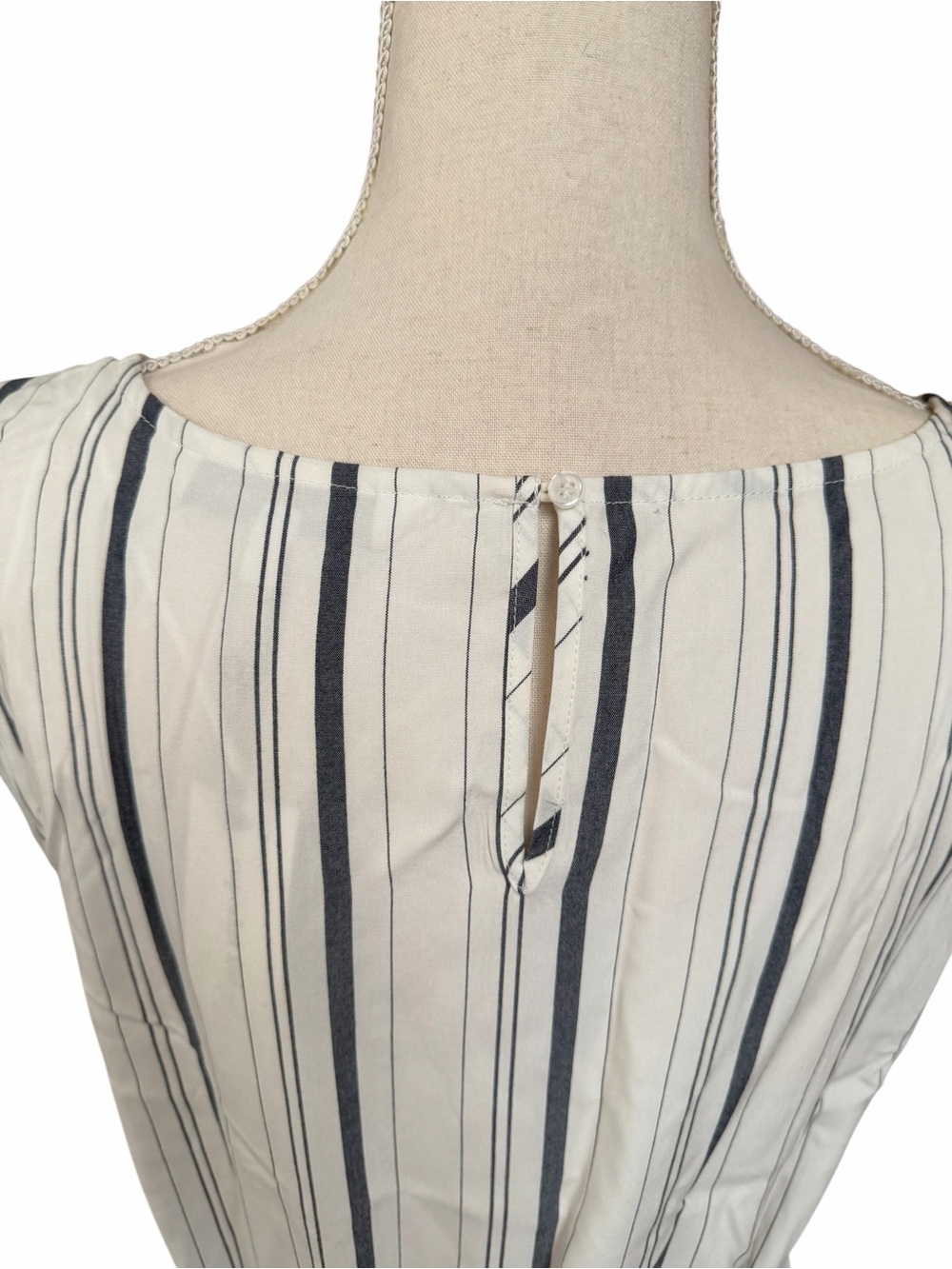 Cupcakes and Cashmere Ivory Stripe Tie Waist Midi Dress NWT M - Picture 11 of 16